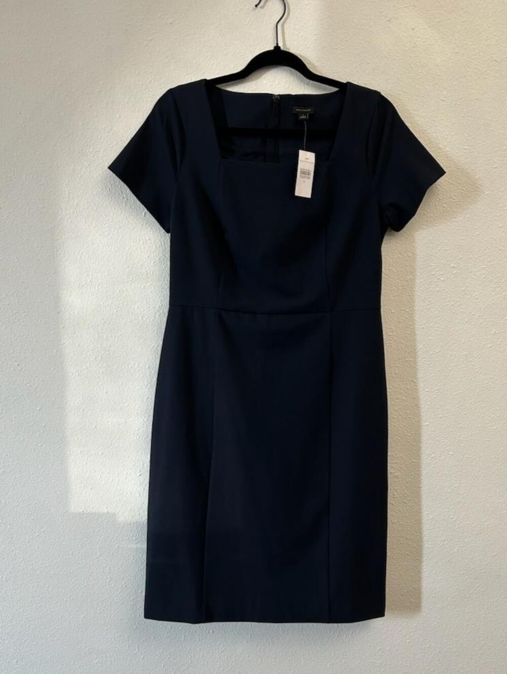Ann Taylor Navy Square Neck Sheath Dress Size 6 Seasonless Stretch NEW - Picture 3 of 8